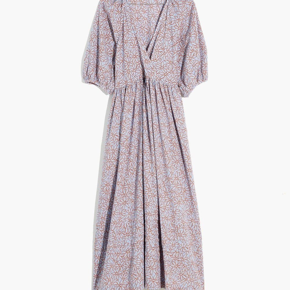 Marianna Puff-Sleeve Midi Dress in Dream-On Daisies